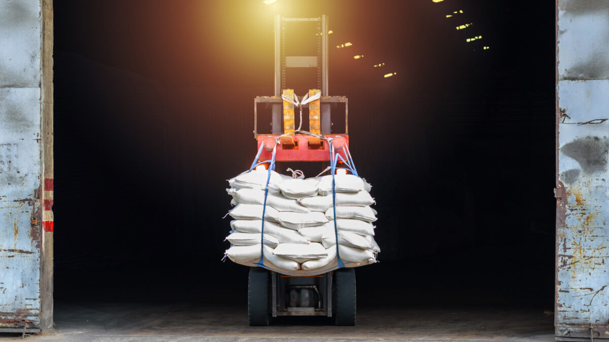 Protecting Your Cargo: Packaging Tips for Food Grade Dry Bulk Shipping
