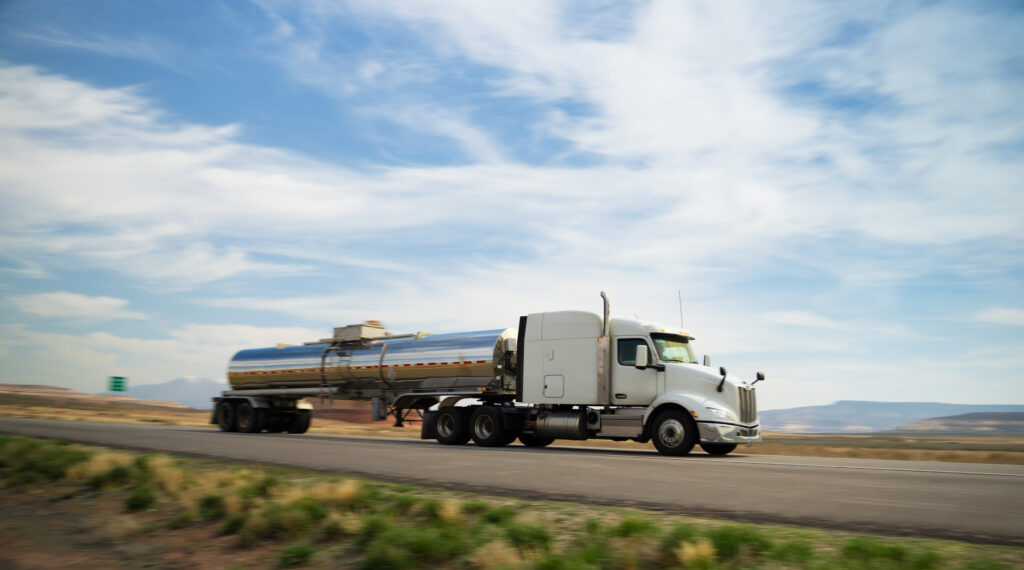 The Remarkable Benefits of Bulk Liquid Tanks in Freight Services