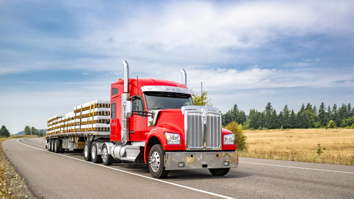 Understanding Safety Standards for Flatbed Freight